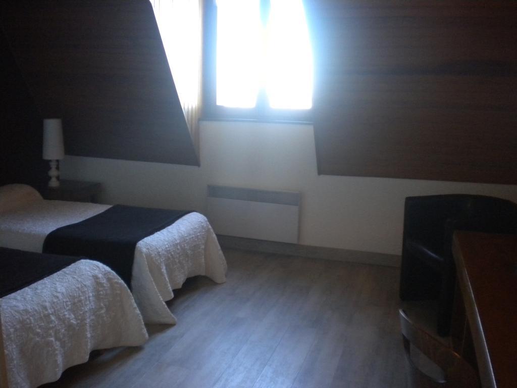Hotel La Randonnee Nasbinals Szoba fotó